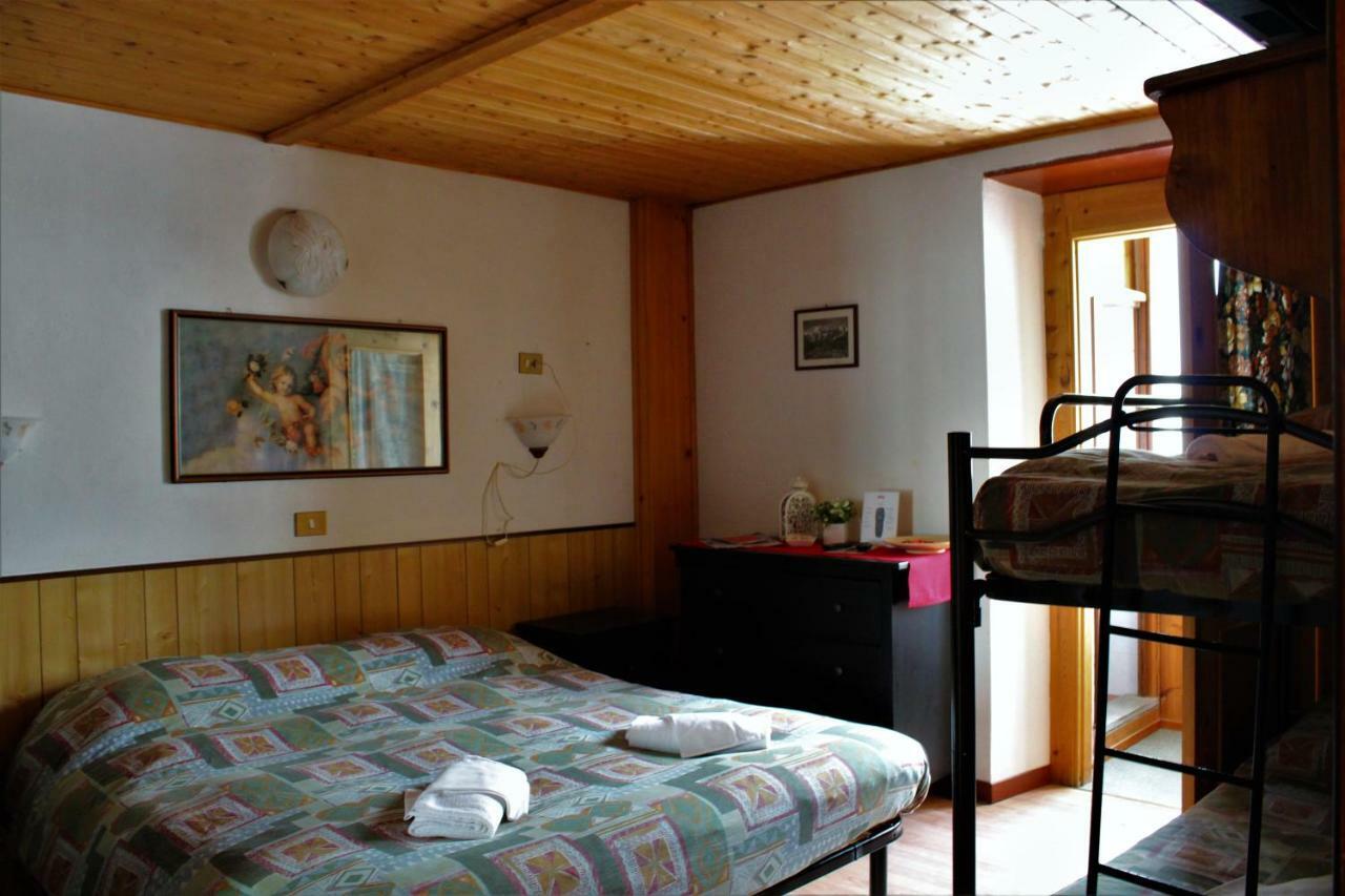 Albergo Ristorante Macugnaga Extérieur photo