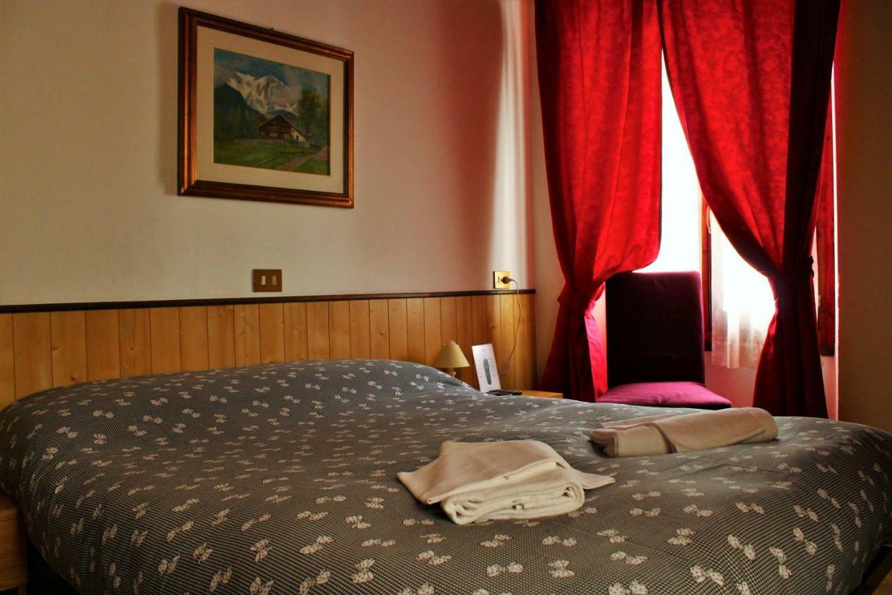 Albergo Ristorante Macugnaga Extérieur photo